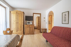 RL bilo (4) RL bilo (4)