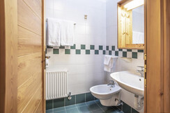 RL trilo (19) RL trilo (19)