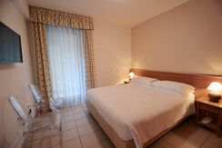 camera 1.1 camera 1.1