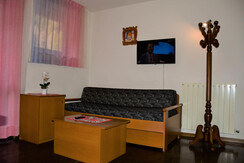 TRILO - Soggiorno con divano letto estraibile