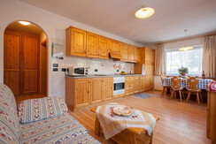 Residence-Cristina-Pozza_Botton-d-Oro (6) Residence-Cristina-Pozza_Botton-d-Oro (6)