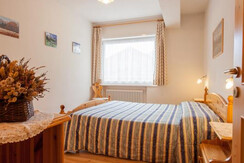 Residence-Cristina-Pozza_Giglio-Rosso (6) Residence-Cristina-Pozza_Giglio-Rosso (6)