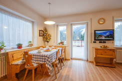 Residence-Rododendro_Pozza_Rododendro (1) Residence-Rododendro_Pozza_Rododendro (1)