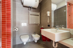 Interni - Frizzera (11) Interni - Frizzera (11)