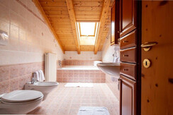 Mansarda 8 posti letto (10) Mansarda 8 posti letto (10)