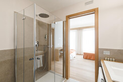 Langes_web (74)-min Langes_web (74)-min