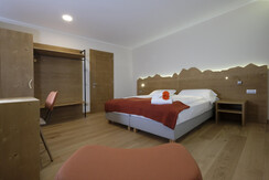 _DSF7925b-min _DSF7925b-min