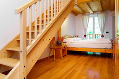 MANSARDINA camera da letto con soppalco MANSARDINA camera da letto con soppalco