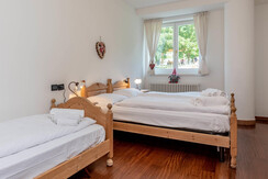 _TRILOCALE CON 2 BAGNI camera a 3 letti singoli _TRILOCALE CON 2 BAGNI camera a 3 letti singoli