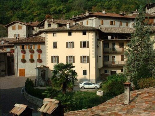 Residence Lena Tenno Garda Trentino 06