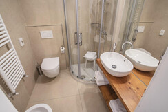 CVV Res - app monolocale o Htl - FAMILY ROOM o APP CVV Res - app monolocale o Htl - FAMILY ROOM o APP