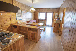 CV Residence app trilocale 4-5 posti (3) o FAMILY  CV Residence app trilocale 4-5 posti (3) o FAMILY