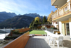 VISTA TERRAZZA E GIARDINO PRIVATO VISTA TERRAZZA E GIARDINO PRIVATO