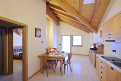 Appartamento 2/4 posti letto arancione mansarda Appartamento 2/4 posti letto arancione mansarda