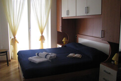 camera da letto primo piano