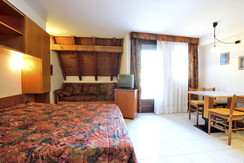 Monolocale Sole a Comano Terme (3) Monolocale Sole a Comano Terme (3)