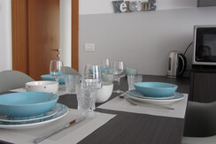 Tavola apparecchiata