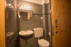 Bagno wc e lavandino