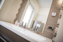 bagno 1 bagno 1