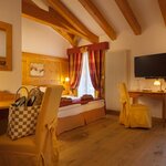 Foto di Junior Suite Abete 2 PAX BB