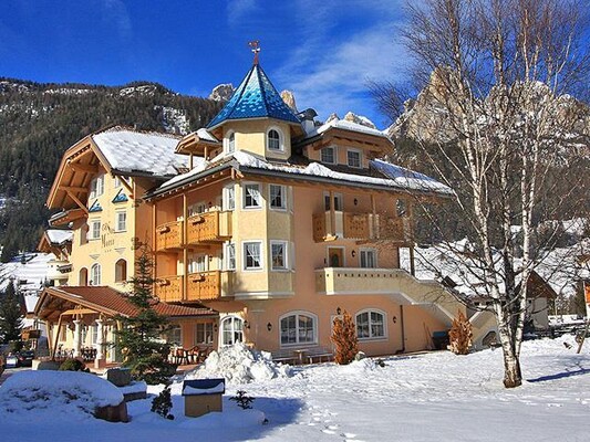 Hotel Sas Morin - Pozza - Val di Fassa - Winter