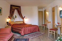 Immagine10 Immagine10