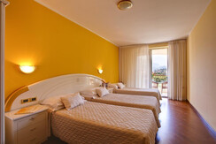 camera classic tripla camera classic tripla