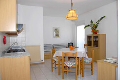 scoiattolo appartamenti - angolo cottura scoiattolo appartamenti - angolo cottura