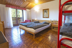 camera quadrupla, letto matrimoniale camera quadrupla, letto matrimoniale