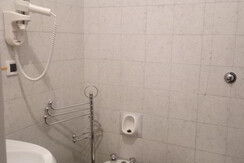 bagno camera matrimoniale