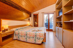 DSC_4261_2_5_7_8_Fusion-Interior