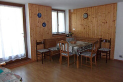 Angolo soggiorno app piano terra 1 Angolo soggiorno app piano terra 1