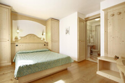Hotel Touring Predazzo camera superior 1 Hotel Touring Predazzo camera superior 1
