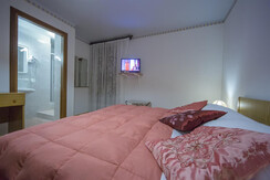 H TRENTINO intern 52