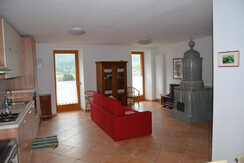 Vacanze_Casa_del_sole_giallo_