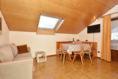 app. 3 soggiorno-cucina