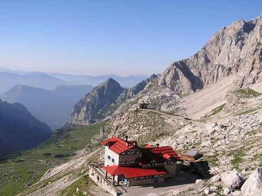 agostini - vista rifugio