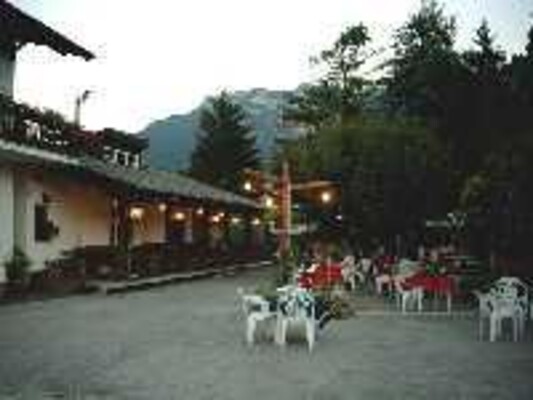 Pizzeria albergo