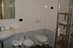 Alloro Room 5  Alloro Room 5