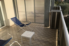 Alloro Plus (4) Alloro Plus (4)