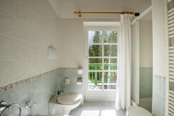 bagno camera comunicanti a canazei_camere a canaze