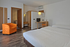 camera tripla aboard camera tripla aboard