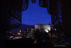 View of the castle at night - B&B Vista Castello View of the castle at night - B&B Vista Castello