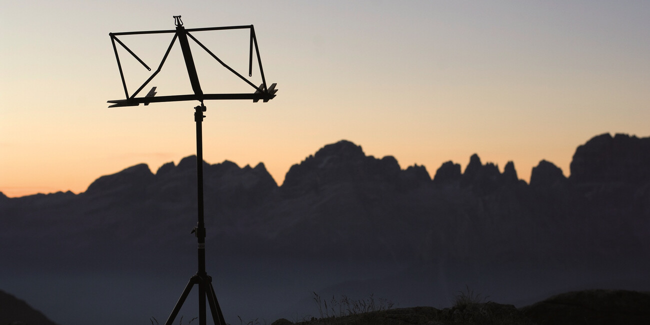 I Suoni delle Dolomiti partono da Marcorè e De Andrè #1