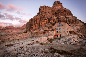 Indimenticabili esperienze d'alta quota in 146 rifugi