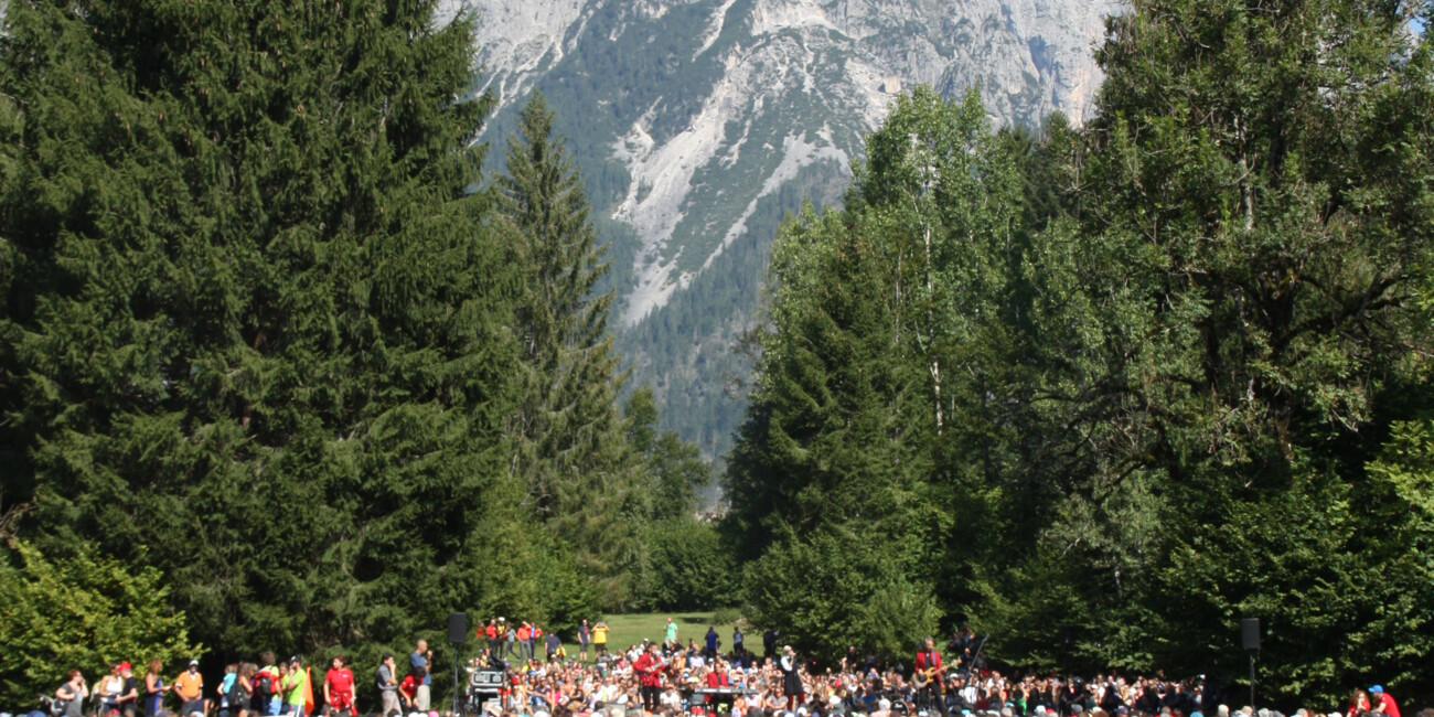 I SUONI DELLE DOLOMITI SALUTANO IL PUBBLICO SOTTO LE PALE DI SAN MARTINO #4