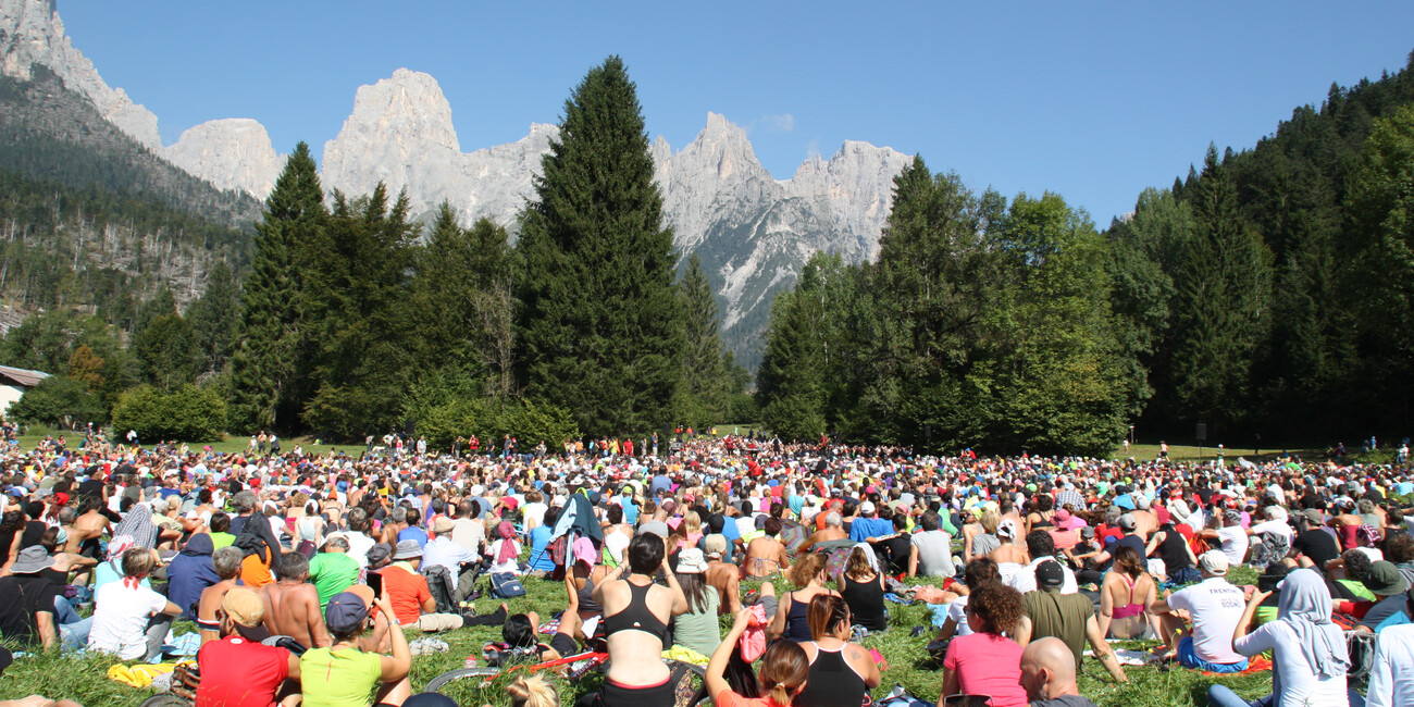 I SUONI DELLE DOLOMITI SALUTANO IL PUBBLICO SOTTO LE PALE DI SAN MARTINO #5