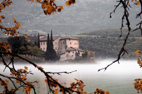 Sarca_Inverno_Castello di Toblino_Fabbri Envyda | © Sarca_Inverno_Castello di Toblino_Fabbri Envyda