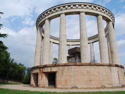 Mausoleum Cesare Battisti 