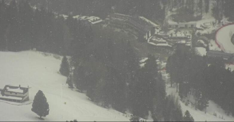 Webcam Пампеаго - Предаццо - Оберегген	 - Passo Feudo